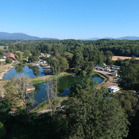 Camping Alsace Les Castors Burnhaupt-le-Haut Exterior photo
